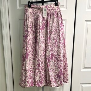 Abercrombie & Fitch Pink and White Midi A-Line Skirt New with tags never worn